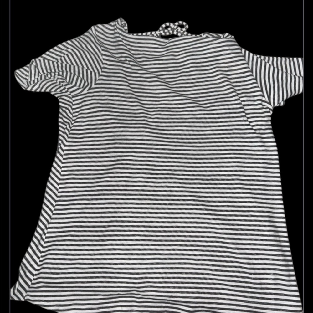 Medium stripped top with open back